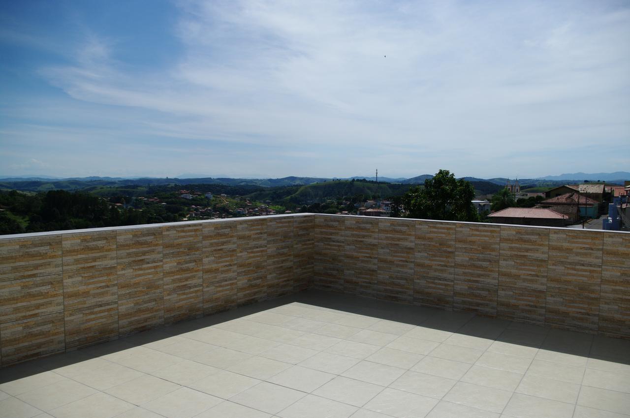 Estalagem Toledo Apartment Cunha Exterior photo